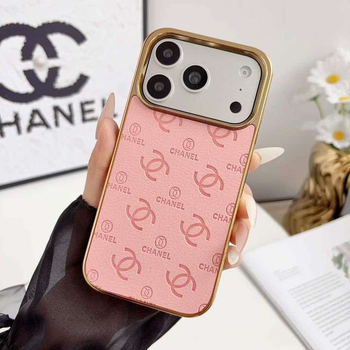 chanel iphone18promaxケース ロゴ型押し レザー