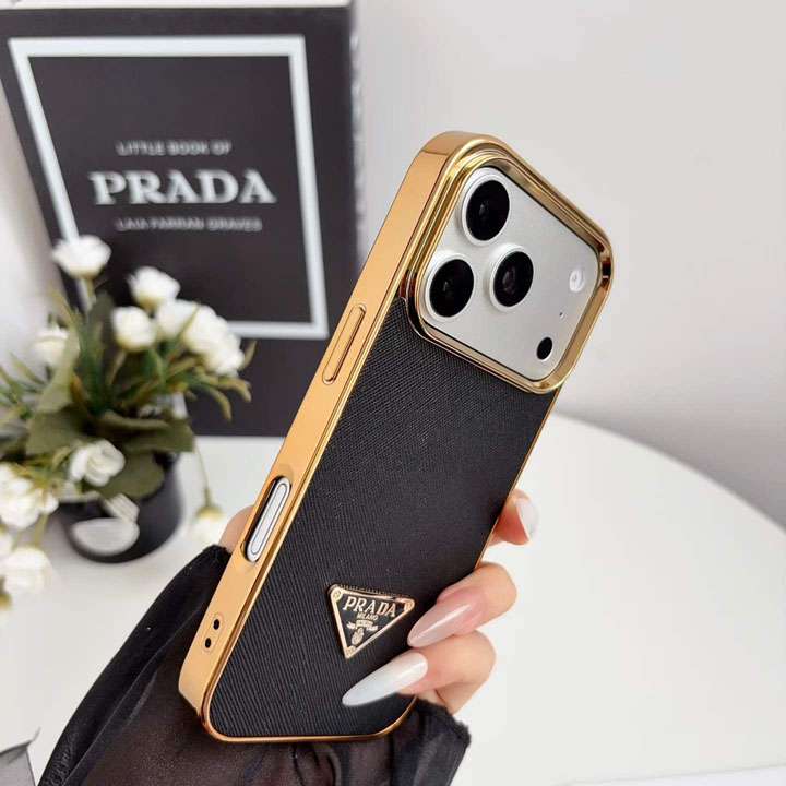 プラダ iPhone18proケース サフィアーノ レザー
