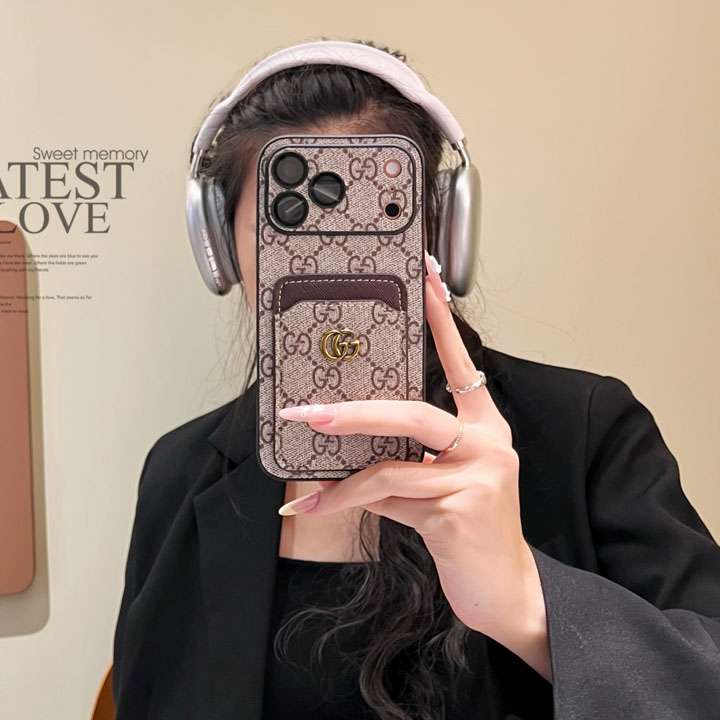 GUCCI iphone18promaxケース レンズ保護 一体型