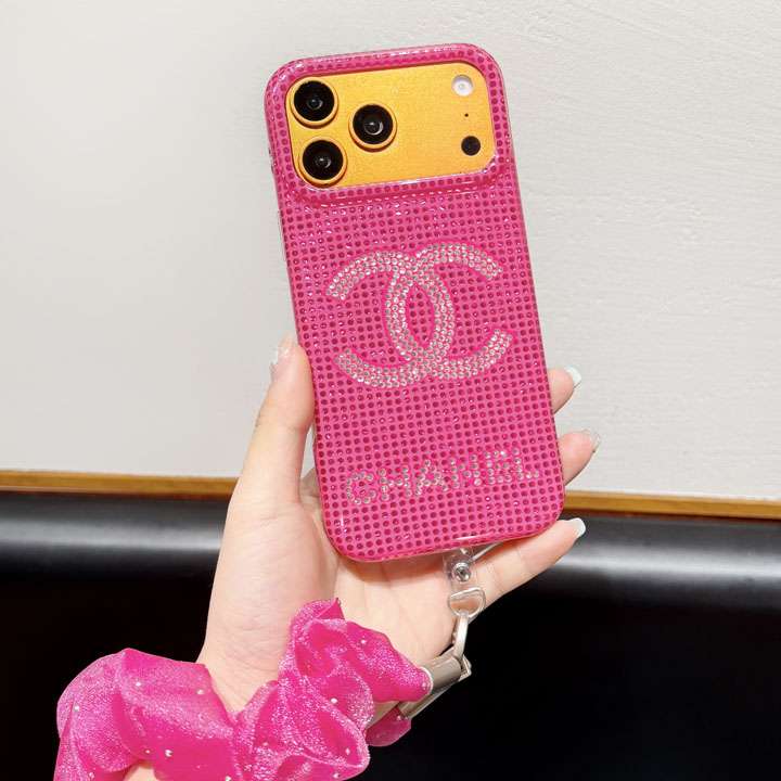 chanel iphone18proケースラインストーン 付き