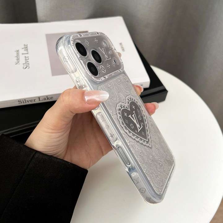 ルイビトン iphone18promaxケース フチ高設計