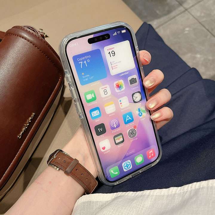 日常使いに iphone18pro シャネル スマホケース