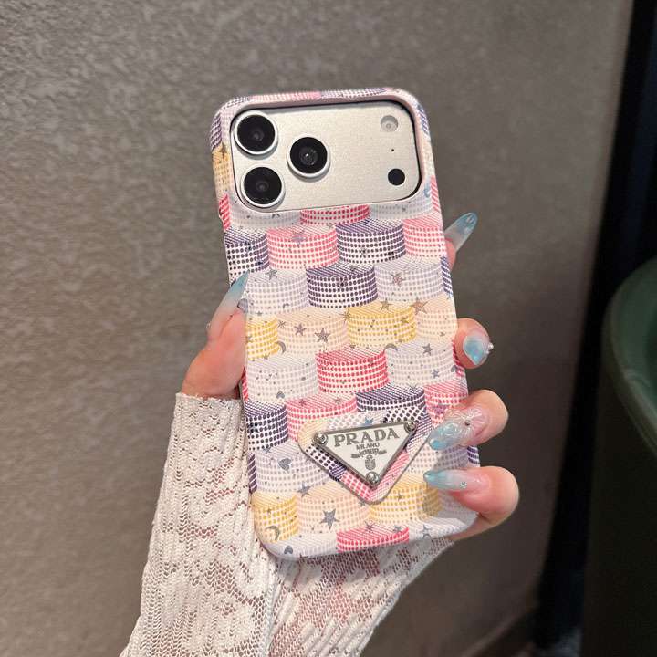 プラダ iphone18pro 互換性カバー