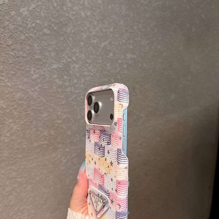 スリム iPhone18proケース Prada