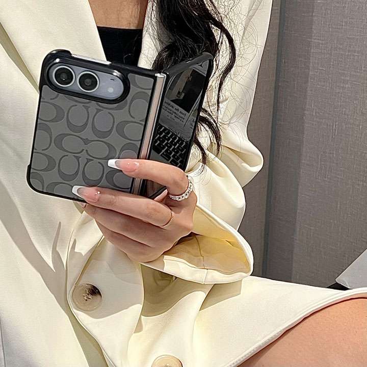 COACH シグネチャー iphone duo 携帯ケース
