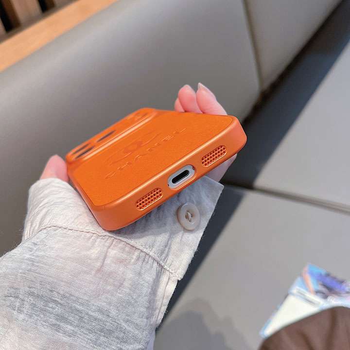 シャネル iphone18promaxケース ココマーク 型押し