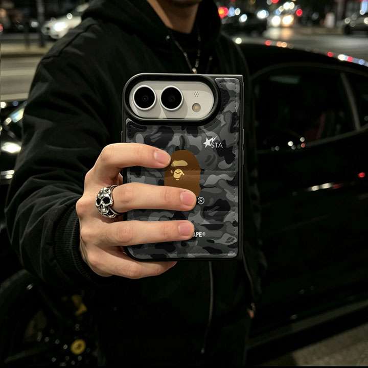 A BATHING APE iphone duoケース
