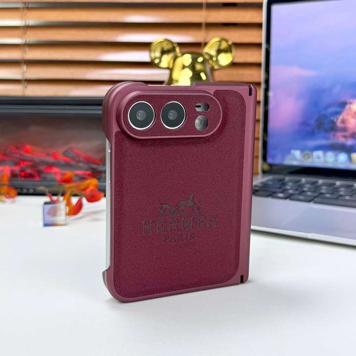 HERMES ロゴ型押しiphone duo携帯ケース