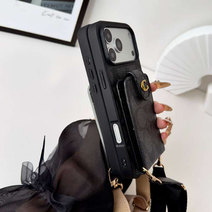 COACH 定番柄 iphone18proケース