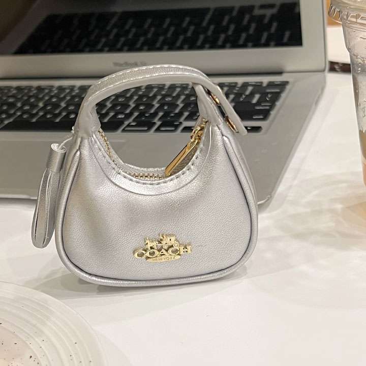 airpods 5 ケース ブランド