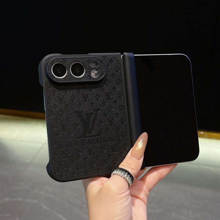 ルイヴィトン ロゴ型押し iphone duoケース
