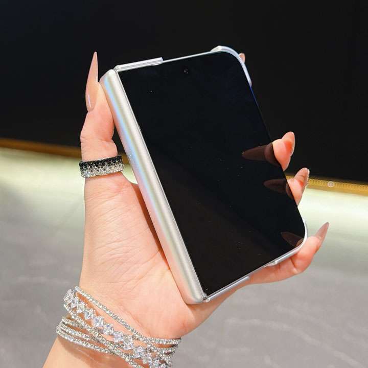 ゴヤールディン iphone duoケース フチ高設計 レンズ保護