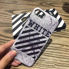 アイフォンXカバー 迷彩柄 ブランド