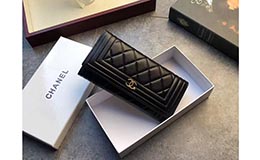 メンズ向けの財布 lv